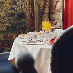 Hôtel Bourg Tibourg