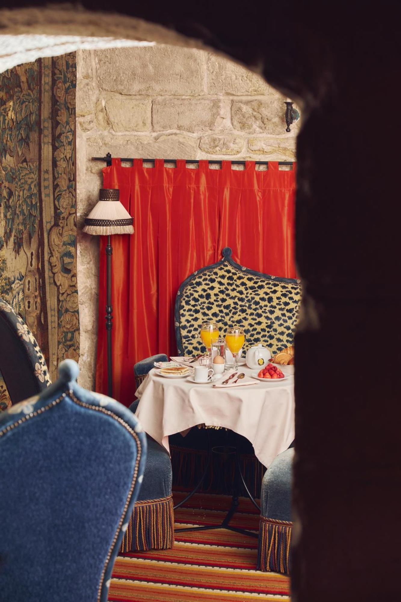 Du Bourg Tibourg Hotel